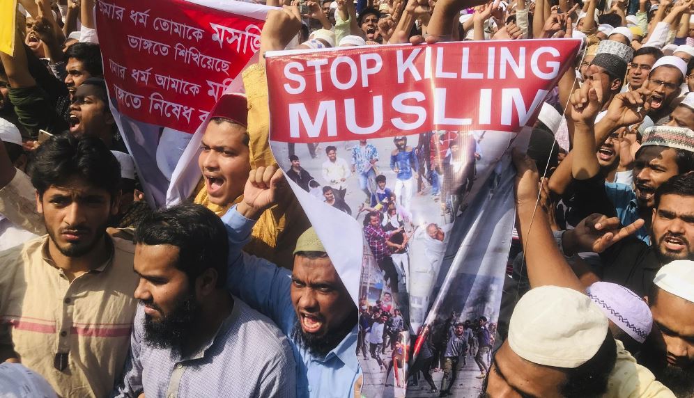 الهند تقتل المسلمين